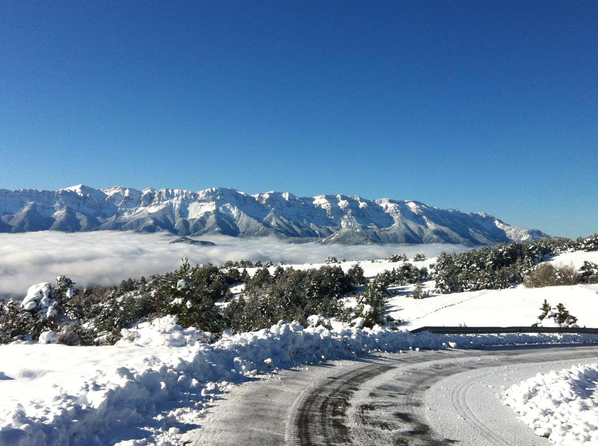 Lles De Cerdanya Refugi Cap Del Recホステル エクステリア 写真