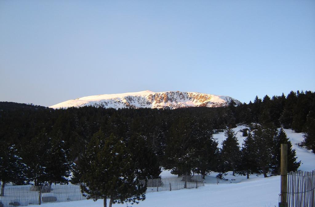Lles De Cerdanya Refugi Cap Del Recホステル エクステリア 写真